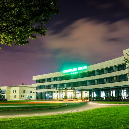 Отель Complex Silva Бухарест Экстерьер фото